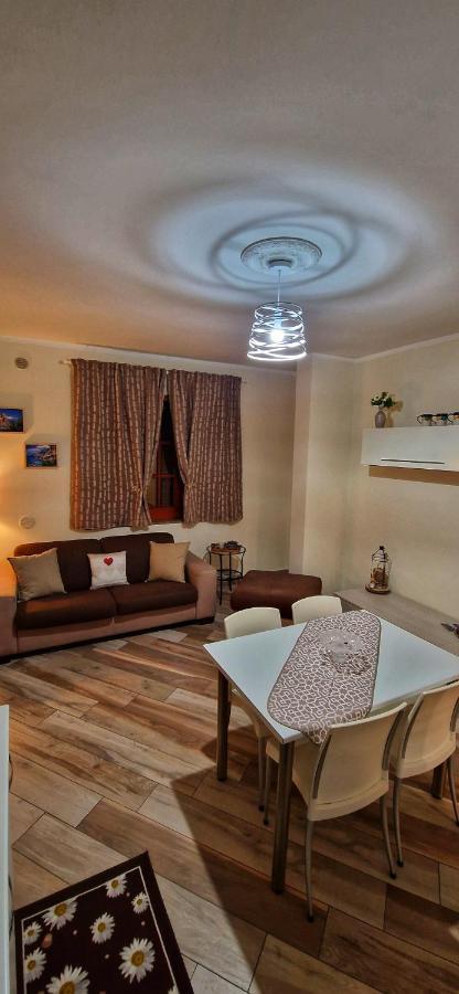 La Casa Di Lucia Apartment Cava deʼ Tirreni Екстериор снимка